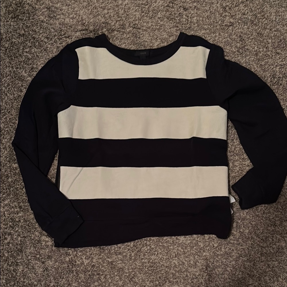 Striped Black and White Women's Sweater